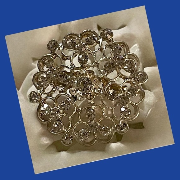Brooch VINTAGE Marcasite; Excellent Condition; No Missing Stones Vintage - Picture 9 of 16
